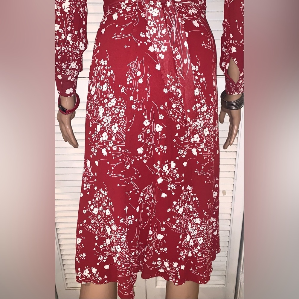 Reformation Susanna wrap midi dress in the Bryce red floral pattern small womens - Picture 9 of 12